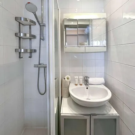 Apartment Outstanding In *