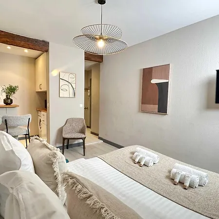Apartment Outstanding In *